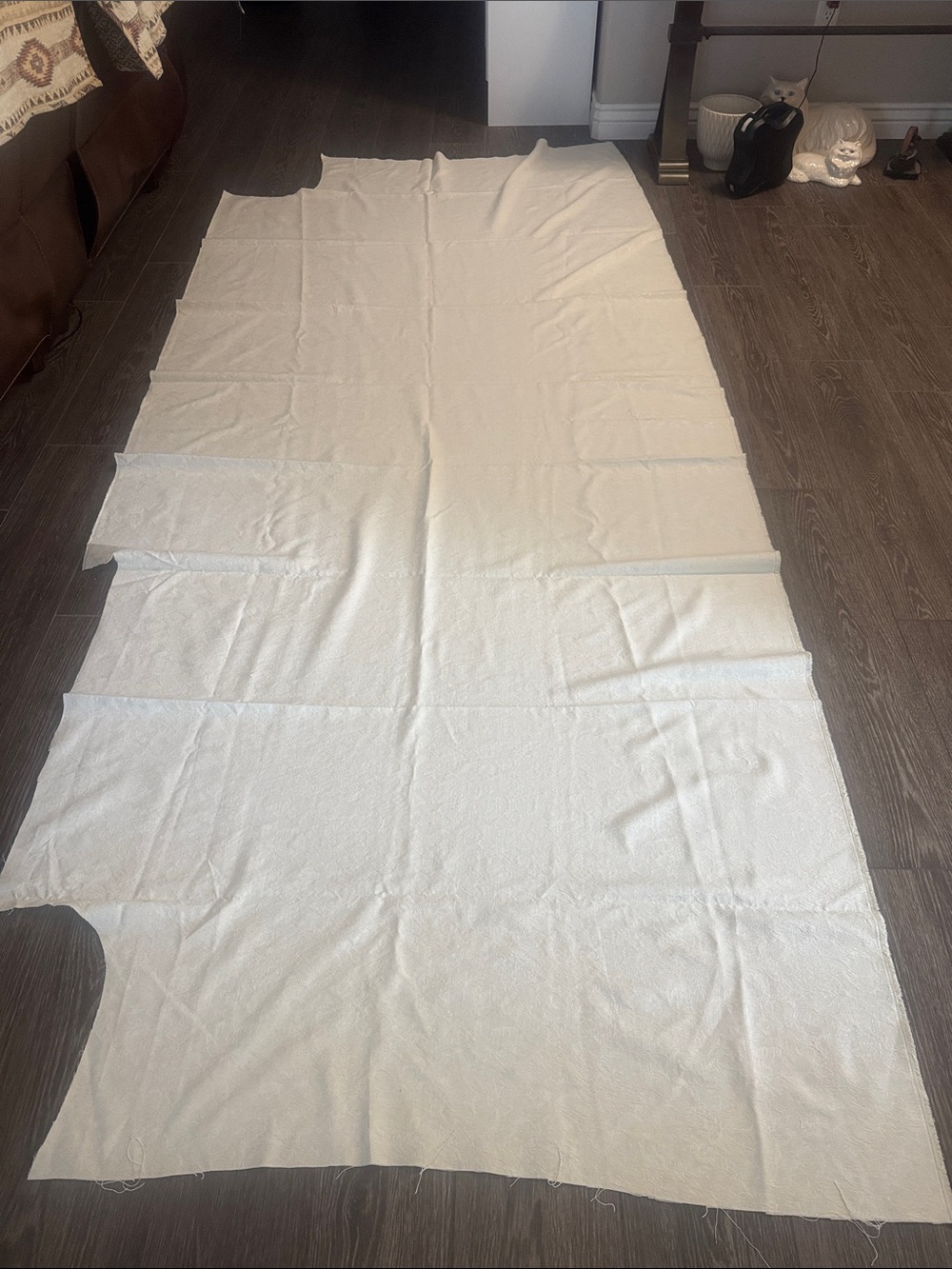 Fabric aprox 135in long & 52in wide